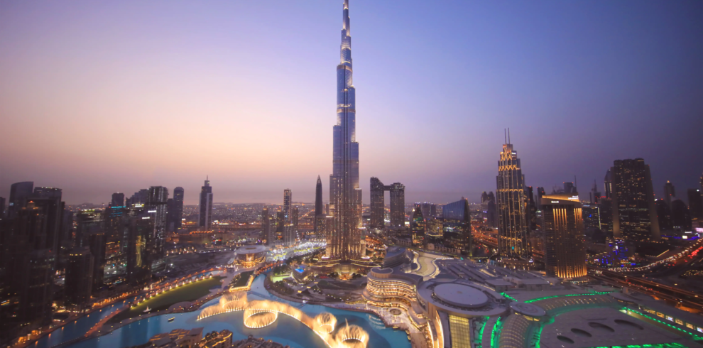 burj khlefa with city view night